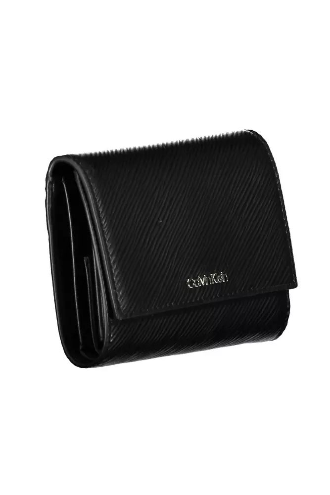 Calvin Klein Elegant Black RFID-Blocking Wallet with Snap Closure